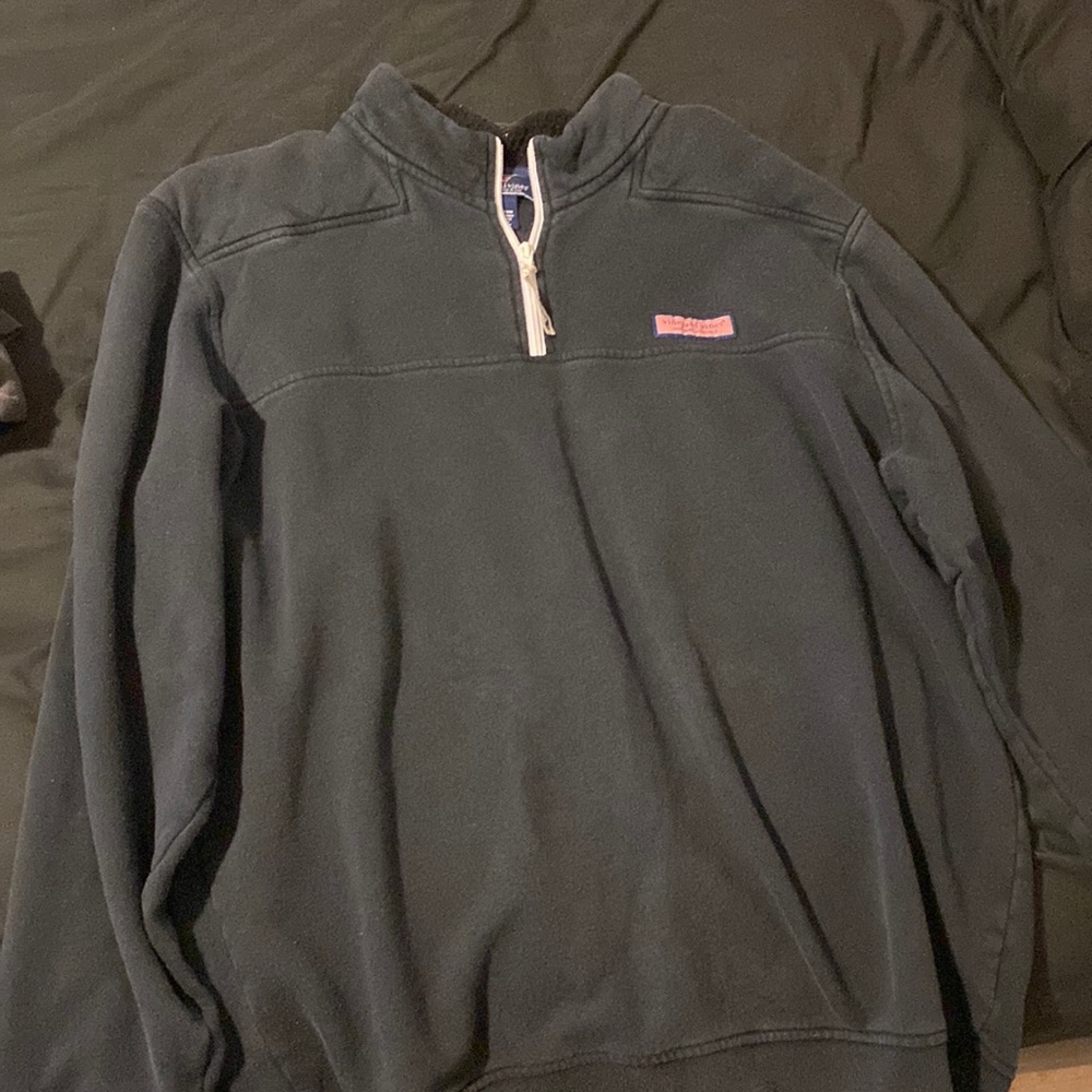 Vineyard vines sweatshirt pull over